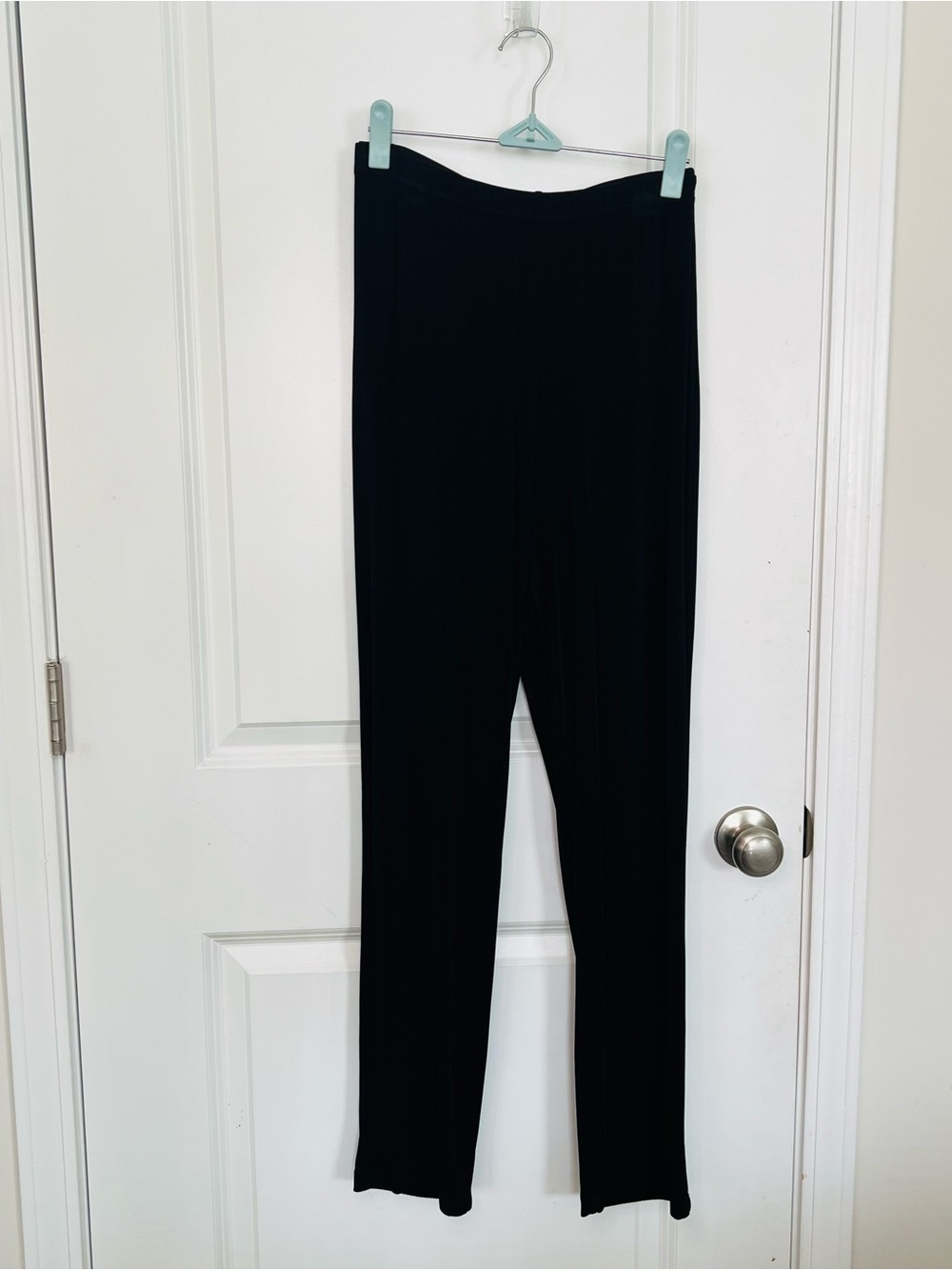 Slinky Brand Women’s L Black Elastic Waist Straight Leg Career Travel Pants